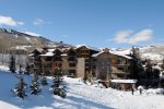 Ski-In / Ski-Out Accessibility